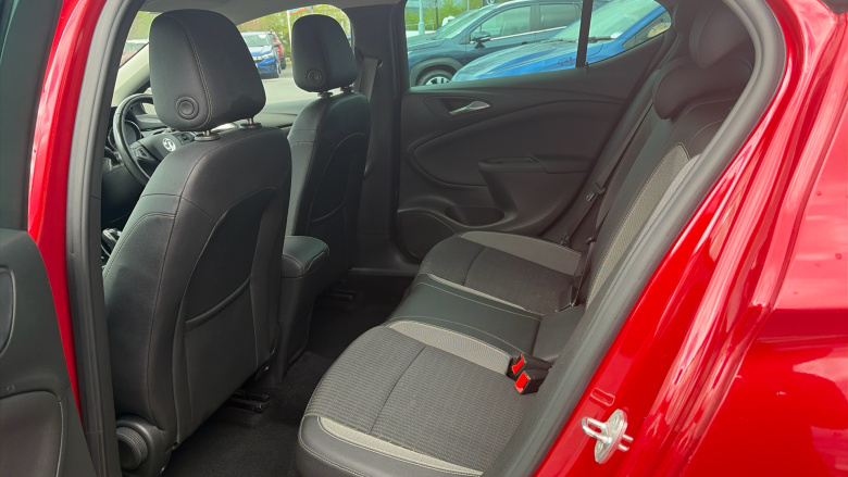 Vauxhall Astra 1.2 Turbo 145 Griffin Edition 5dr Petrol Hatchback